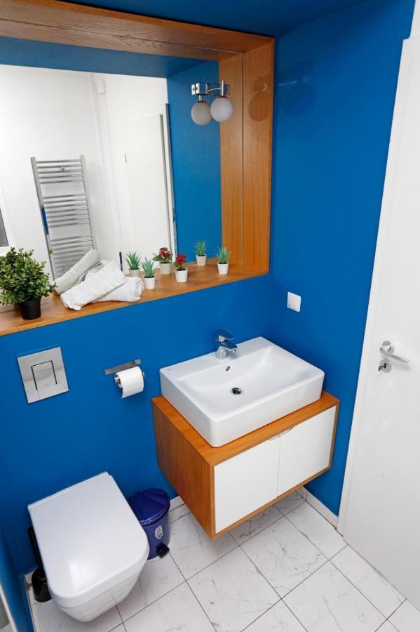 Platinum Apartment With 2 Bedrooms Bucharest Exterior photo