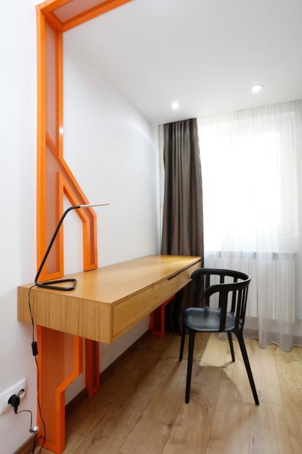 Platinum Apartment With 2 Bedrooms Bucharest Exterior photo
