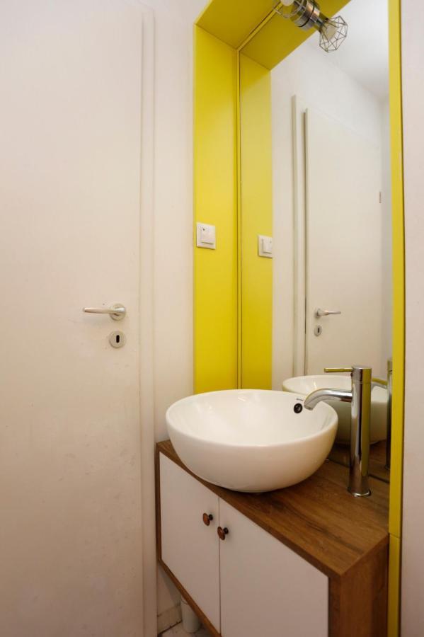 Platinum Apartment With 2 Bedrooms Bucharest Exterior photo