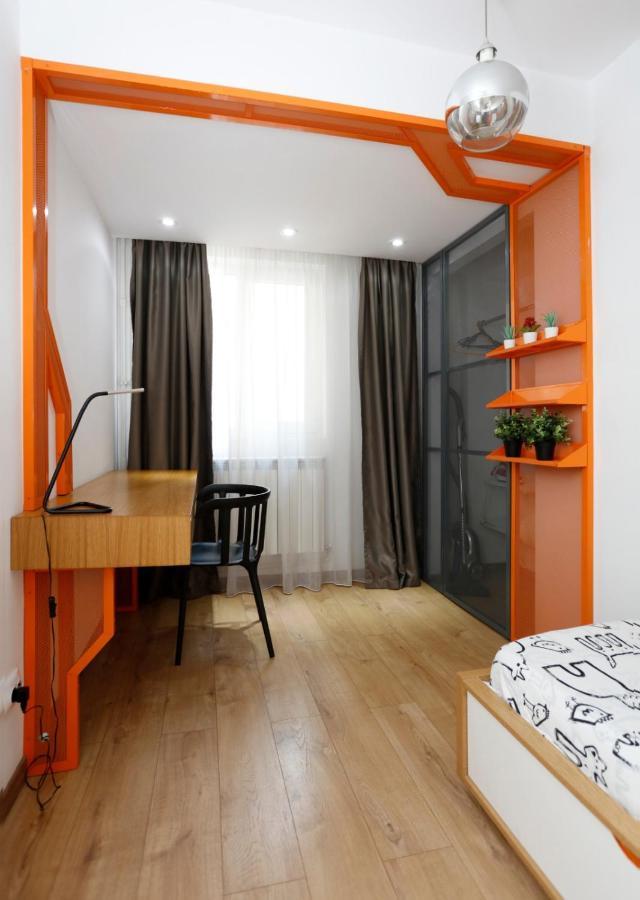 Platinum Apartment With 2 Bedrooms Bucharest Exterior photo